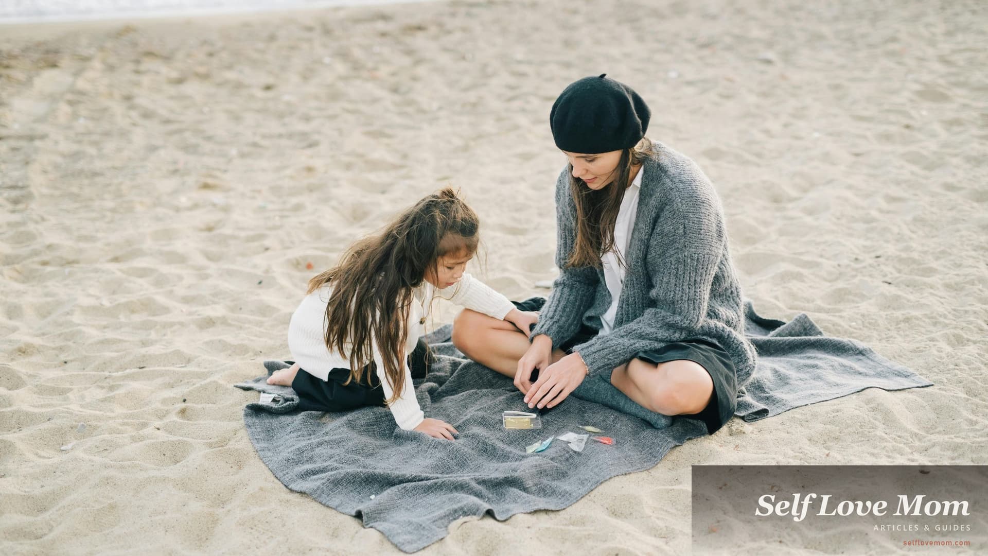A single mother and her young daughter share a quiet moment on a sandy Florida beach, the kind of warm family bond grants for single moms in Florida help protect.